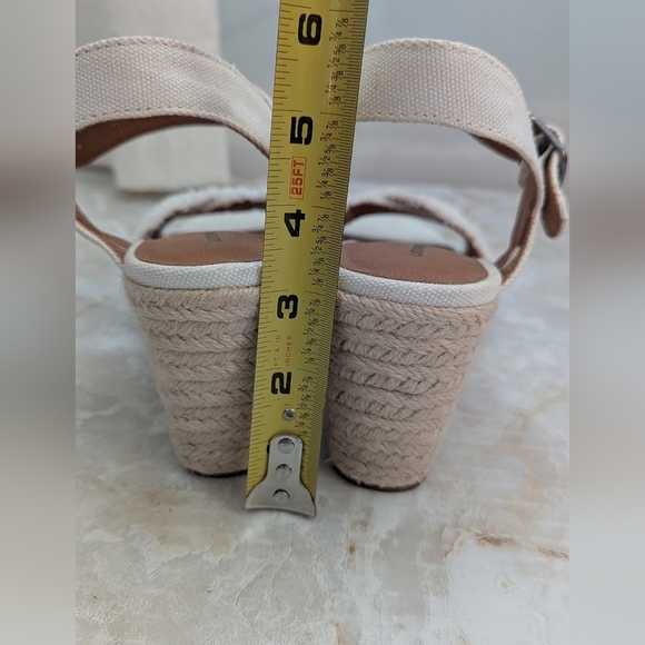 Lucky Brand Woman's  Wedge Shoes Size 9.5 M - Picture 6 of 14
